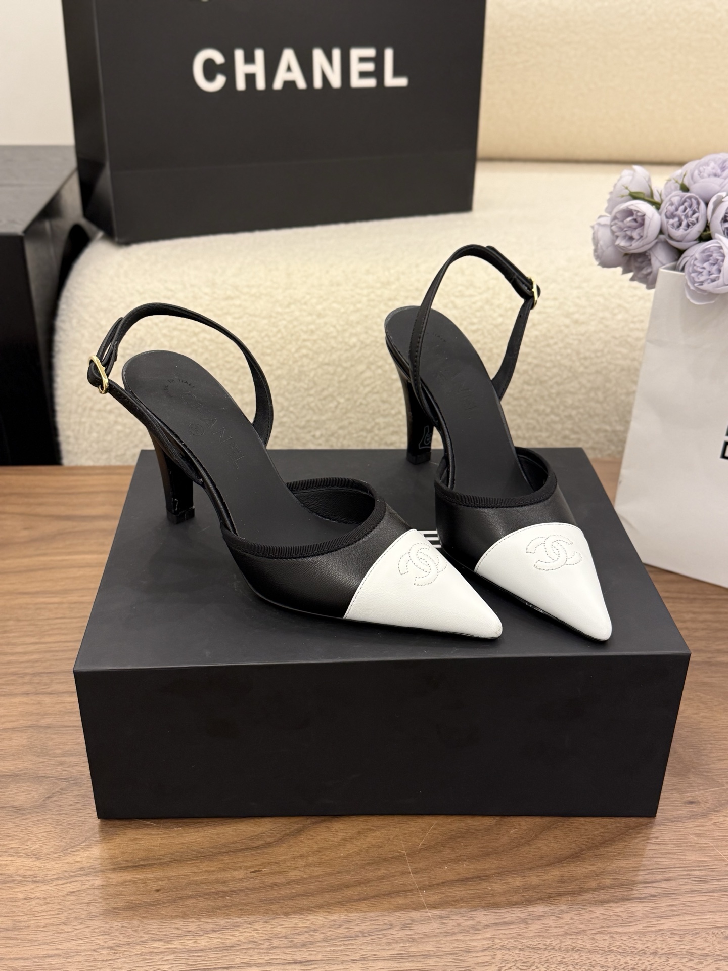 Women's high heels
